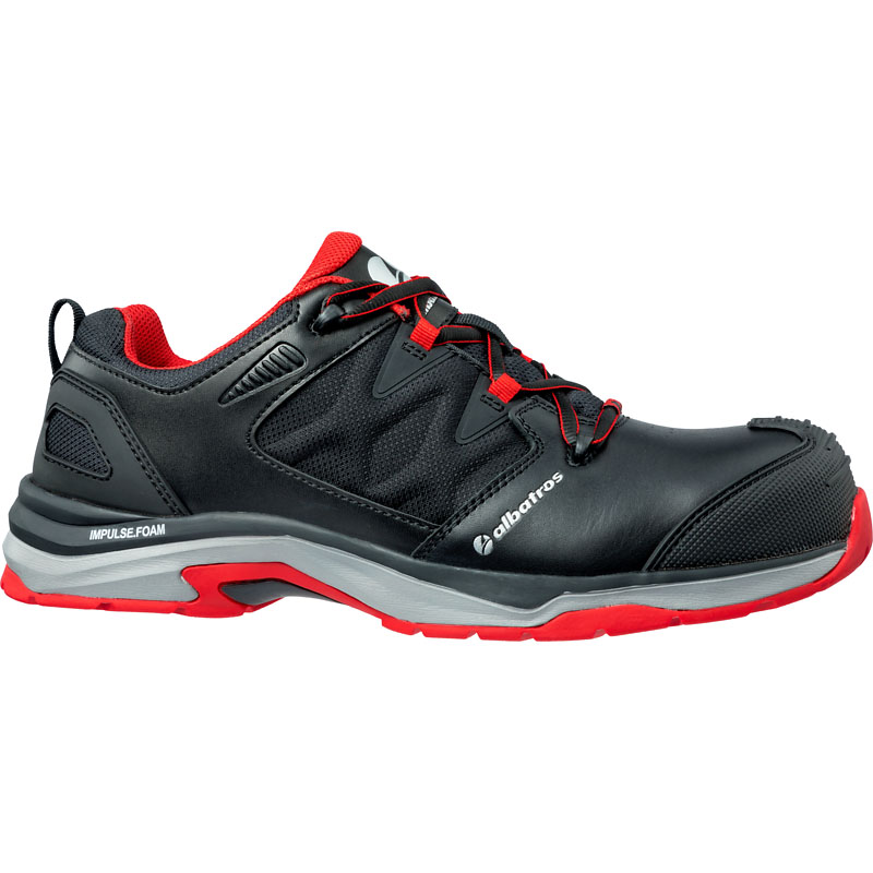 646200_ULTRATRAIL_BLK_Low_210_single_02