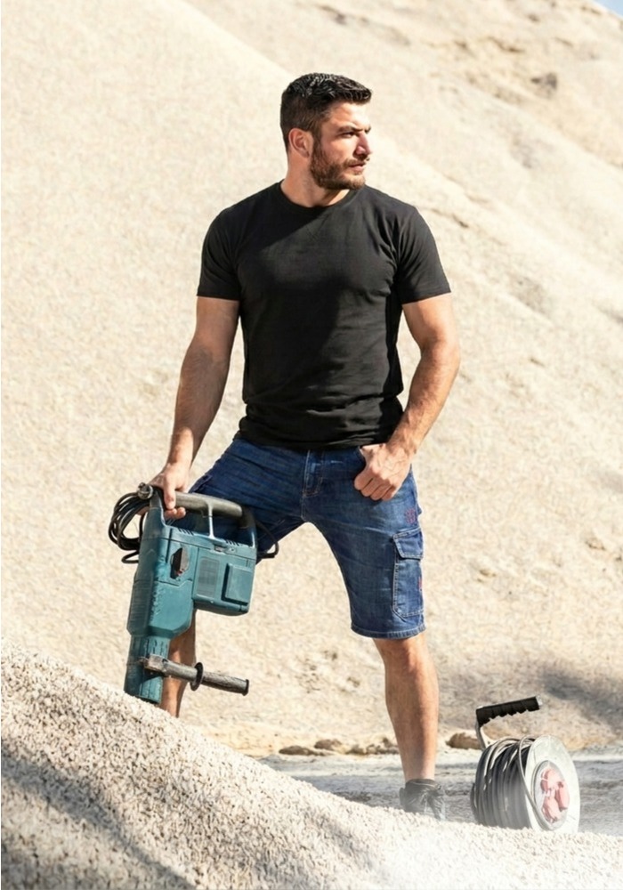 KRÄHE - Profi Jeans Bermuda mit viel Stretch.