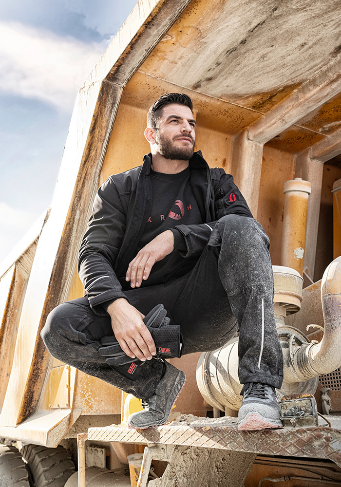 KRÄHE - Die neue Freedom Kollektion. 